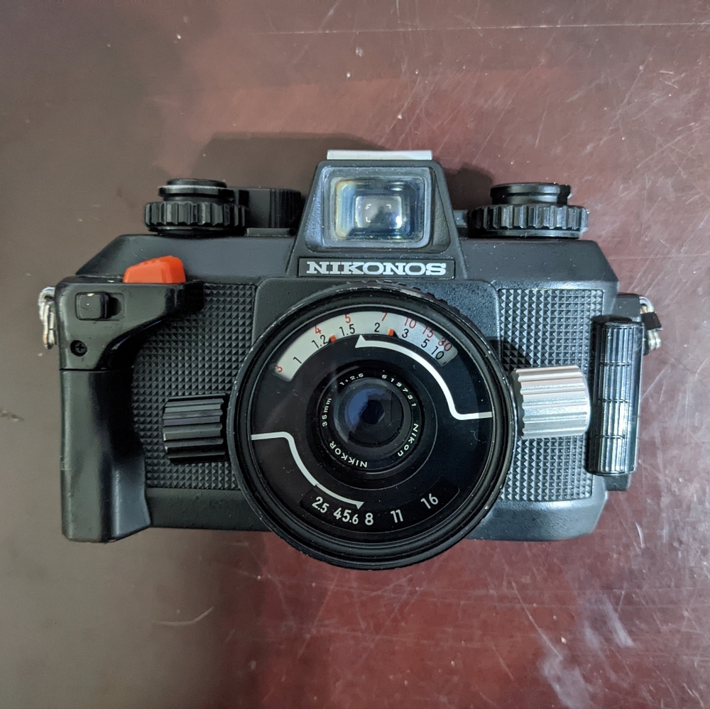 Nikonos IV-A Under Water Camera Body + Lens
